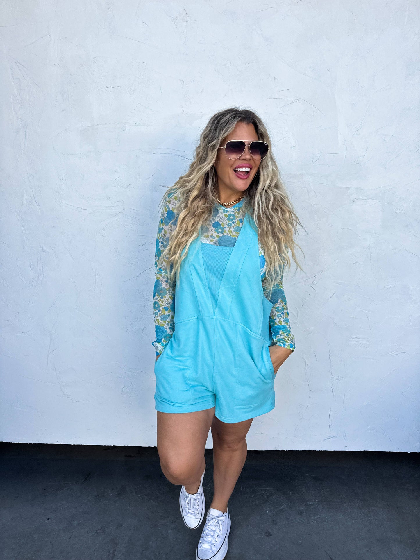 RETRO/VINTAGE FLORAL MESH TOPS