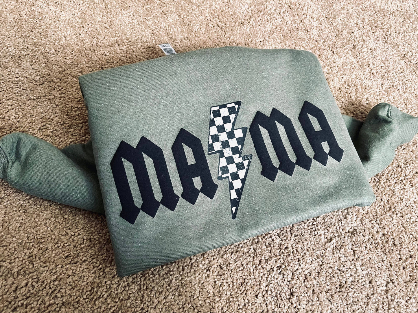 MAMA puff and checkered crewneck sweatshirt
