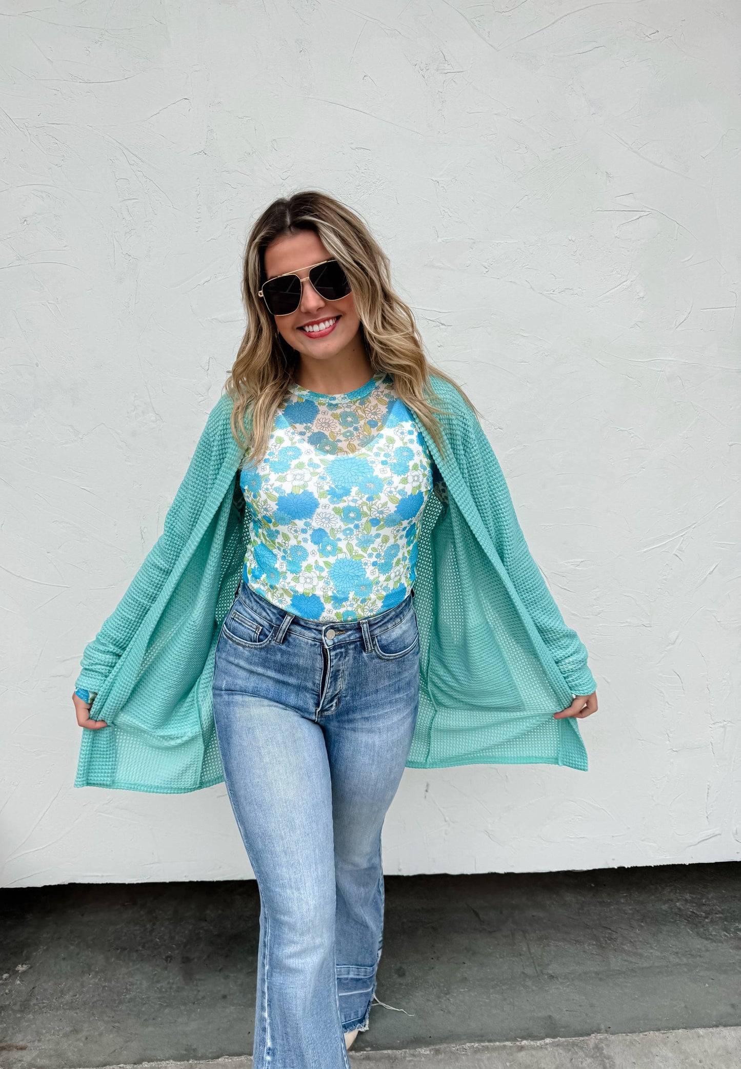 RETRO/VINTAGE FLORAL MESH TOPS