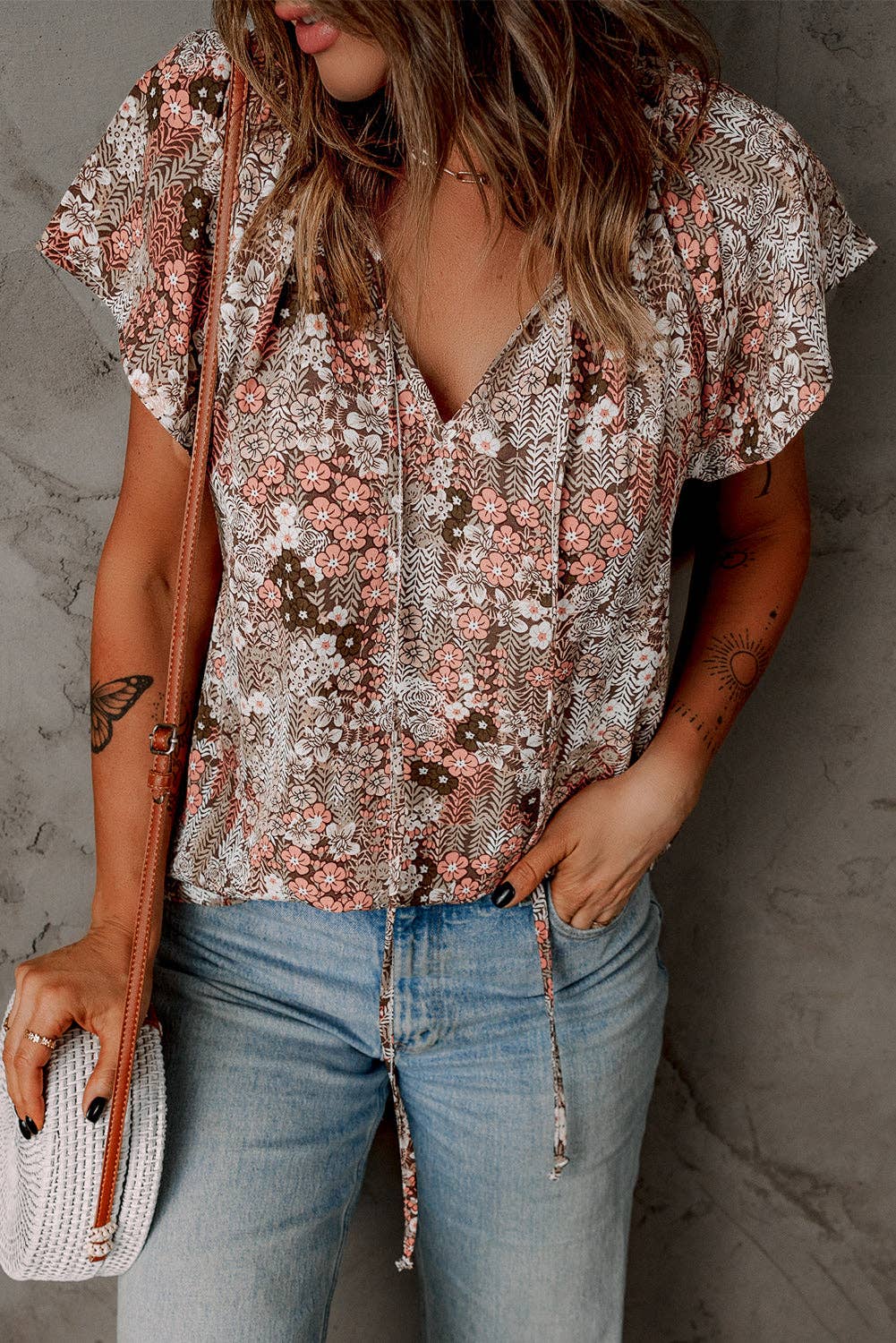 V-neck Short Sleeve Fluttering Blouse