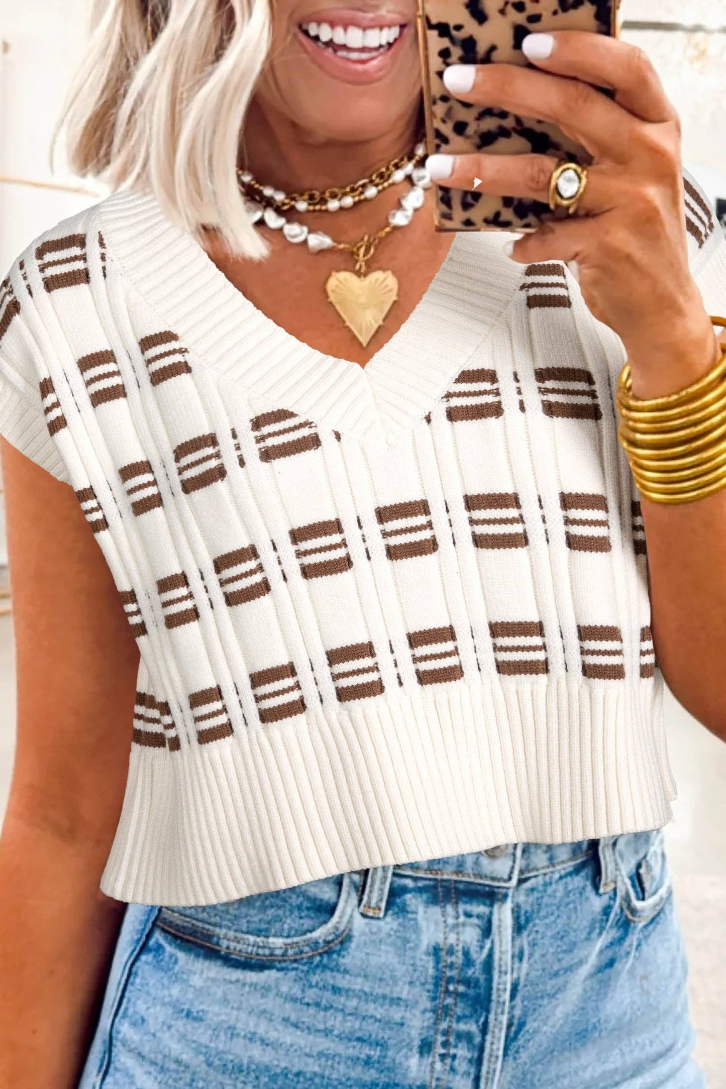 White Geometric Knit V Neck Cropped Sweater Vest